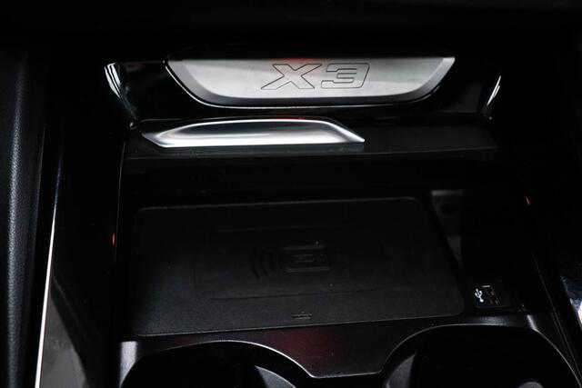 BMW X3 xDrive20i M-Sport Business Edition Plus | PANORAMADAK | STUURVERWARMING | TREKHAAK | 20"