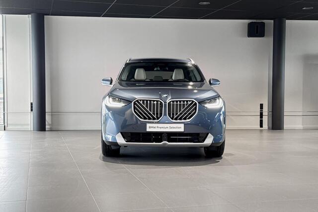 BMW X3 30e xDrive | Stoelverwarming | Comfort Access | Achteruitrijcamera | Head-Up Display |
