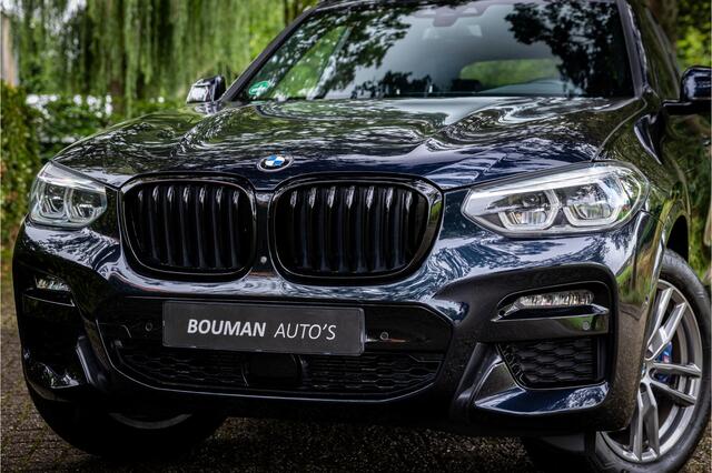 BMW X3 xDrive30e M Sport Carbonschwarz Adaptive Cruise Harman Kardon Head Up 360 Camera