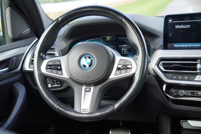BMW X3 iX3 High Executive 80 kWh / SOH 93% / Panoramadak / Trekhaak / Harman Kardon /