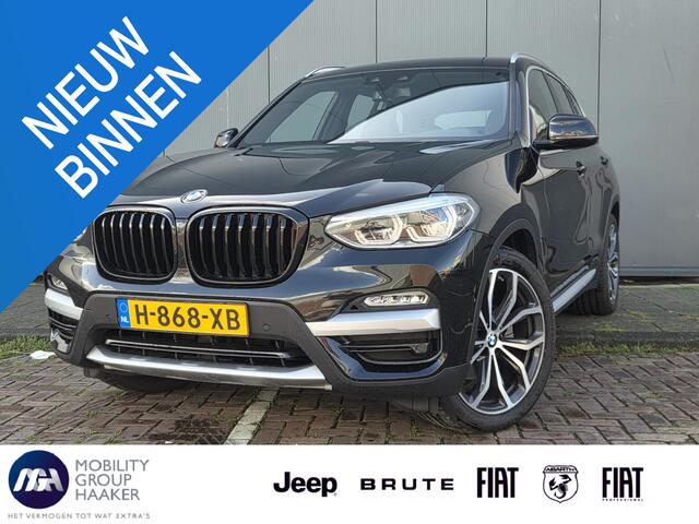 BMW X3 sDrive20i Launch Edition High Executive | Schuif-kanteldak | Climate Control | Parkeercamera