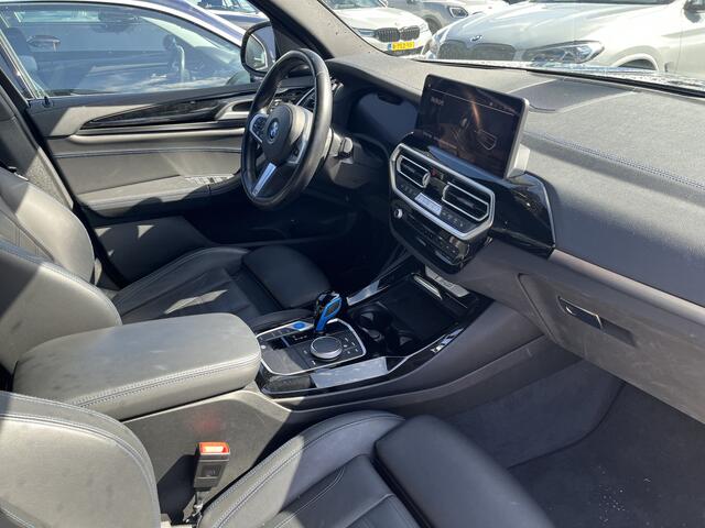 BMW X3 iX3 High Executive 80 kWh M-Sport | 20" | Trekhaak | Driving Assistant Professional | Head-Up |