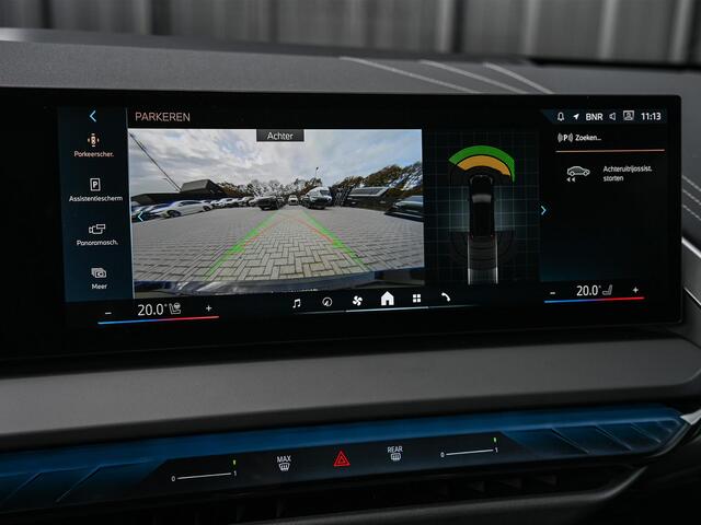 BMW X3 30e xDrive M-Sport | Camera | Memory Seat | Stoel + Stuurverwarming | Ambiance Interieur | Comfort Access | Active Cruise | Trekhaak |