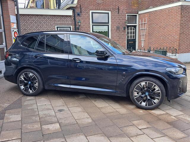 BMW X3 iX3 High Executive 80 kWh