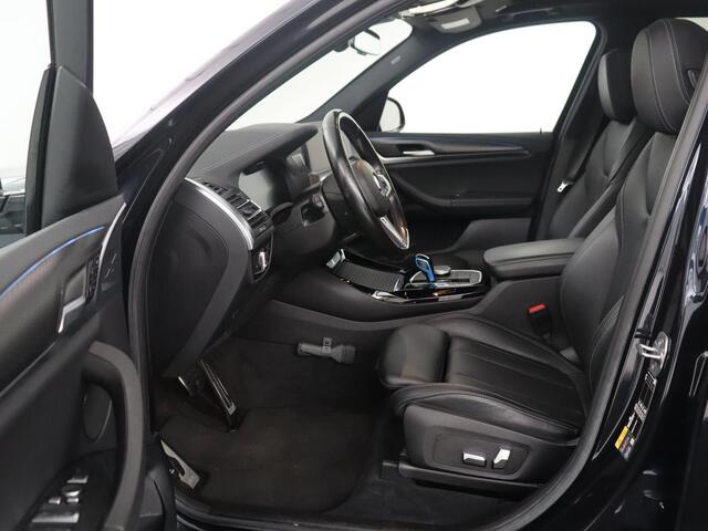 BMW X3 iX3 Executive 80 kWh M-Sport | SOH 94.4% | Panoramadak | Leder | Adaptive cruise | Trekhaak | Carplay | Sfeerverlichting | Memory | Stuur/stoelverwarming | Camera | Park assist |