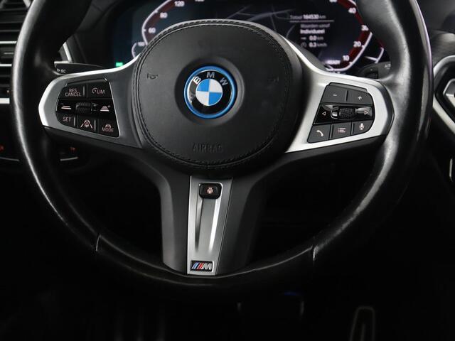 BMW X3 iX3 Executive 80 kWh M-Sport | SOH 94.4% | Panoramadak | Leder | Adaptive cruise | Trekhaak | Carplay | Sfeerverlichting | Memory | Stuur/stoelverwarming | Camera | Park assist |