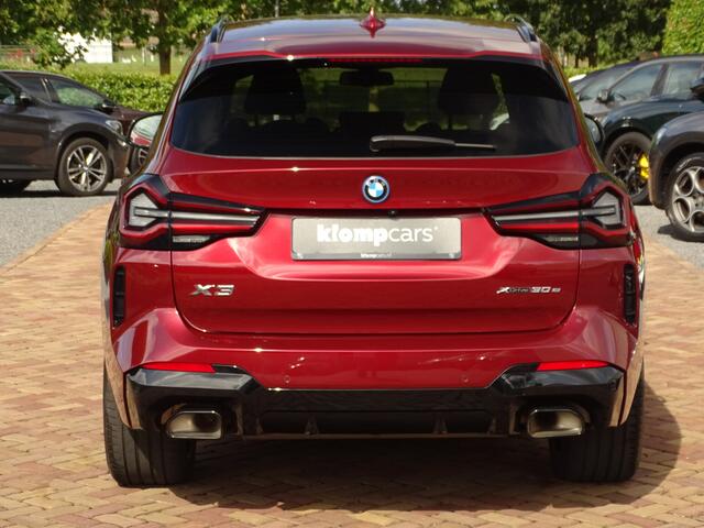 BMW X3 xDrive30e M Sport | Indiv.Rot | Laser | | HUD | Shadow | Keyless | Carplay | Uniek