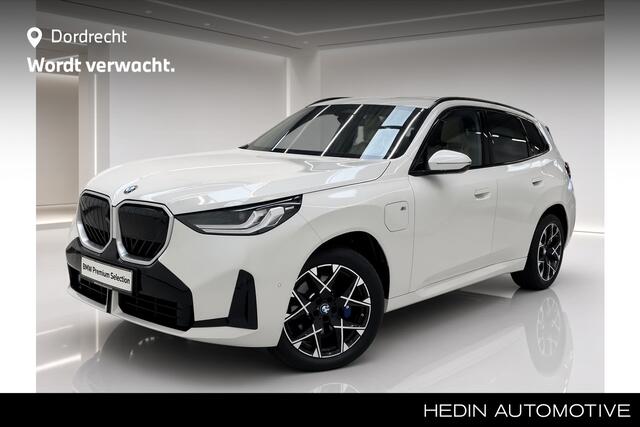 BMW X3 30e xDrive M-Sport | Panorama | Trekhaak | Harman Kardon | Driving Assistant Professional | 2026