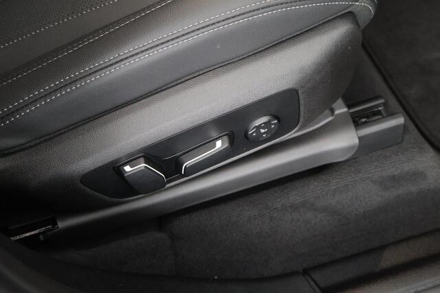 BMW X3 xDrive30e 292pk High Executive M Sport Camera Leder Panoramadak Stoelverwarming Navigatie