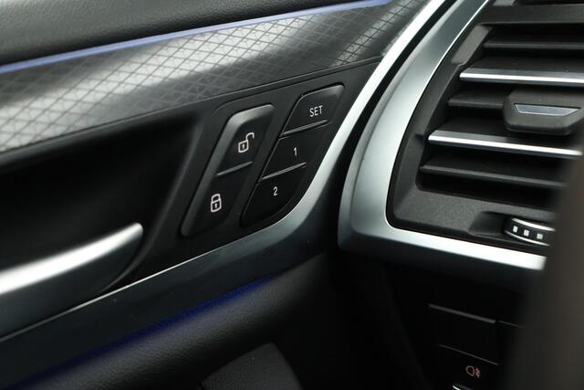 BMW X3 xDrive30e 292pk High Executive M Sport Camera Leder Panoramadak Stoelverwarming Navigatie