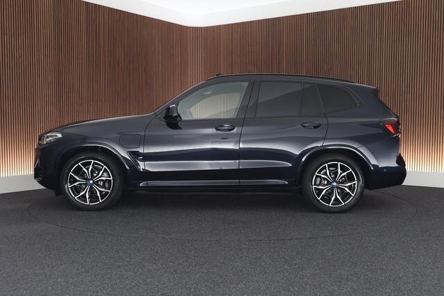 BMW X3 xDrive30e 292pk High Executive M Sport Camera Leder Panoramadak Stoelverwarming Navigatie