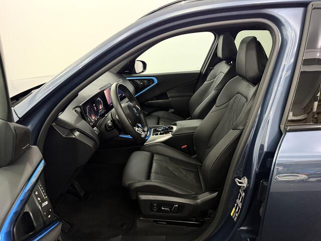 BMW X3 30e xDrive M Sport Panoramadak, 360 Camera, Head-up display, Harman Kardon, Navi, Elektrische achterklep, Memory stoelen, Stoelverwarming