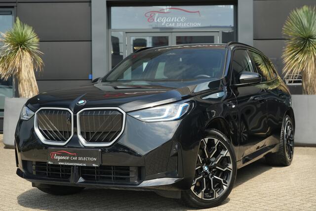 BMW X3 30e xDrive M Sport | 300PK | Pano | HUD | 360° | Harman Kardon | 20" | Keyless | Driving Assistant Professional | BMW X3 30e xDrive M Sport 300 PK Plug-in Hybrid met 2.0 viercilinder, panoramadak, Head-Up Display, 360° camera, Harman Kardon Premium Sound, 20-inch lichtmetalen velgen, Keyless Entry, Drivi