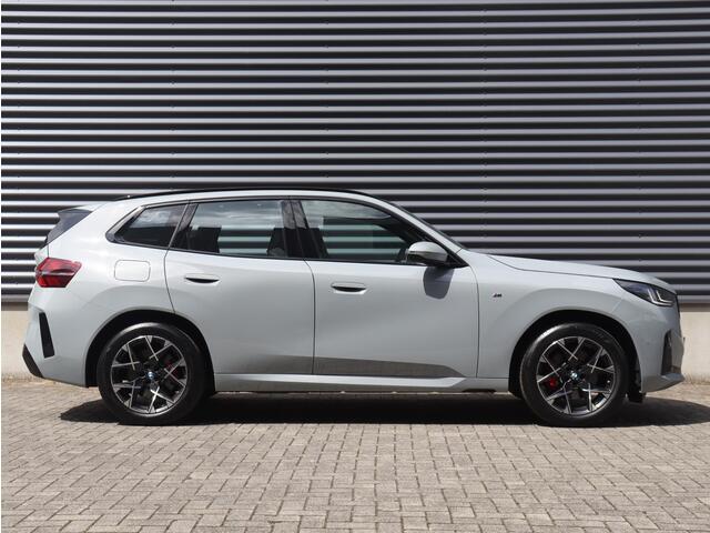 BMW X3 30e xDrive | M Sportpakket Pro | Panodak | Trekhaak | Head-Up | Parking Assistant Plus | Elektr. Stoelen | Driving Assistant Plus | Stoelventilatie | 19'' LMV