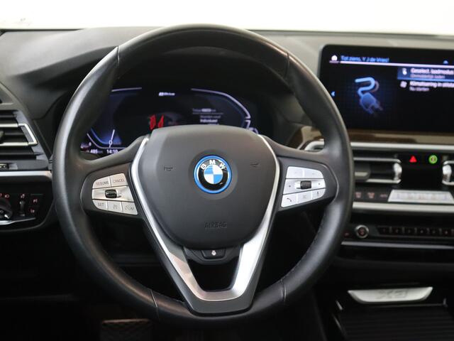 BMW X3 xDrive30e Business Edition Plus | Leder | Schuifdak | Stoel en Stuurverwarming | DEALER ONDERHOUDEN!!
