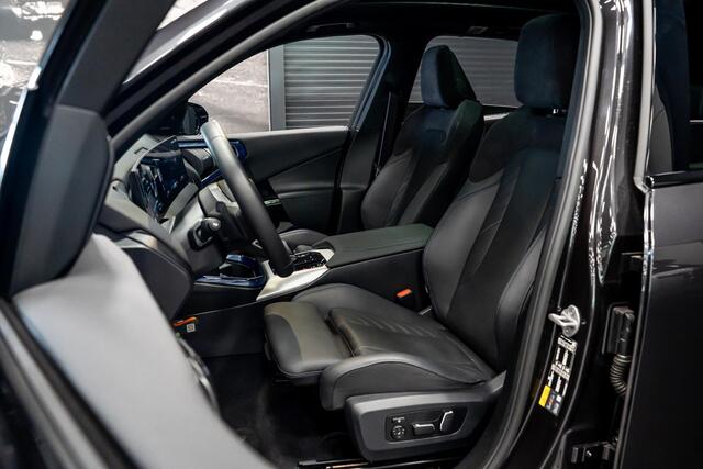 BMW X3 30e xDrive *M-Sport Pro / Panorama / Stoelventilatie / Harman-Kardon / Surround-View / Keyless-Entry*
