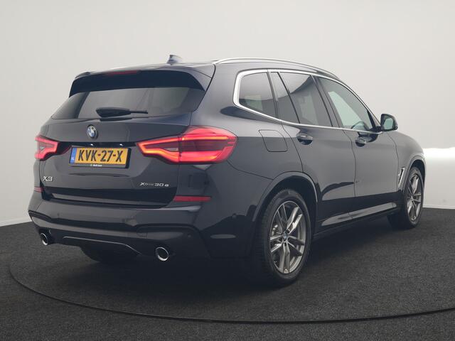 BMW X3 xDrive30e M Sport PHEV 293pk Dealer O.H. | Panodak | Adaptive Cruise | Head Up | 360 Camera | Harman / Kardon | Lederen Competition Stoelen Memory & Verewarmd | Stuur Verwarmd | Blis | Adaptive LED | Apple Carplay | Sfeerverlichting | Plug In Hybrid |