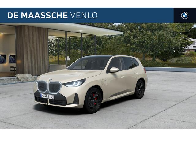 BMW X3 30e xDrive M Sport Automaat / Trekhaak / Panoramadak / Sportstoelen / Comfort Access / Harman Kardon / Adaptieve LED