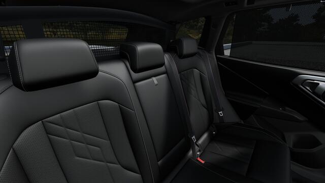 BMW X3 30e xDrive M Sport Automaat / Trekhaak / Panoramadak / Sportstoelen / Comfort Access / Harman Kardon / Adaptieve LED