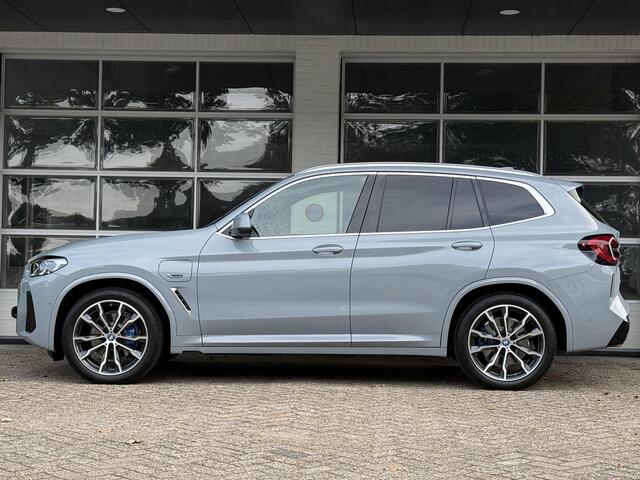 BMW X3 xDrive30e M SPORT | PANORAMA | M SPORT REMMEN | CAMERA | LASER | SAFETY PAKKET | HEAD UP |