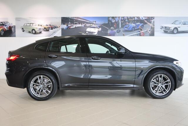 BMW X4 xDrive20i Executive M-Sportpakket / Navigatie