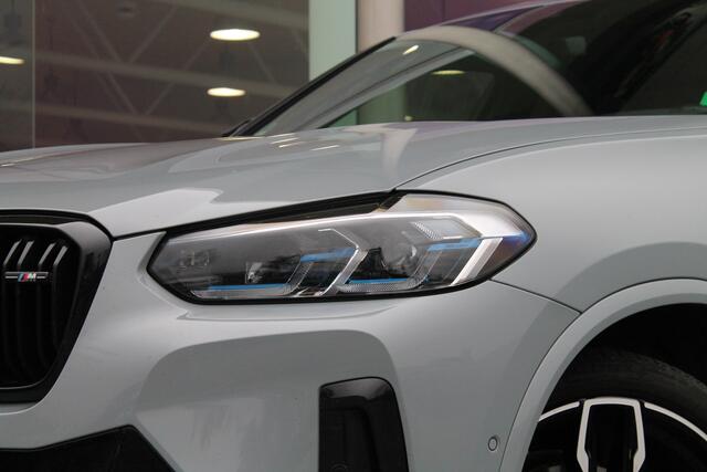 BMW X4 M40i High Executive Automaat / Panoramadak / M Adaptief onderstel / Laserlight / M sportstoelen / Stoelverwarming / Live Cockpit Professional / Harman Kardon / Parking Assistant Plus
