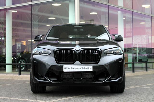 BMW X4 M Competition Automaat / Panoramadak / Trekhaak / M Sportstoelen / Adaptieve LED / Comfort Access / Parking Assistant Plus / M Compound remsysteem
