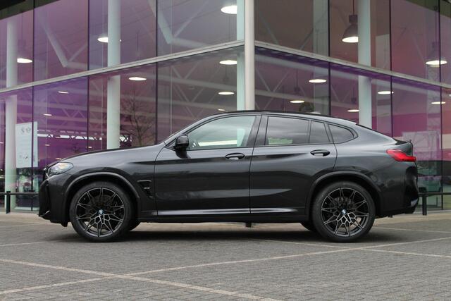 BMW X4 M Competition Automaat / Panoramadak / Trekhaak / M Sportstoelen / Adaptieve LED / Comfort Access / Parking Assistant Plus / M Compound remsysteem