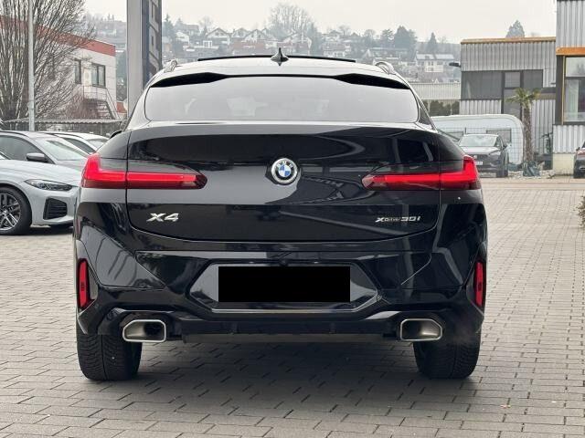 BMW X4 xDrive30i M Sport 245 PK ACC Panoramadak Head-Up Harman Kardon Live Cockpit