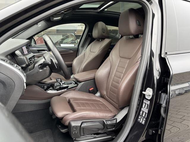 BMW X4 xDrive30i M Sport 245 PK ACC Panoramadak Head-Up Harman Kardon Live Cockpit