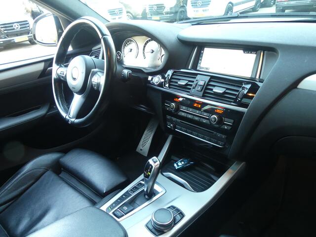 BMW X4 xDrive20i M-Sport