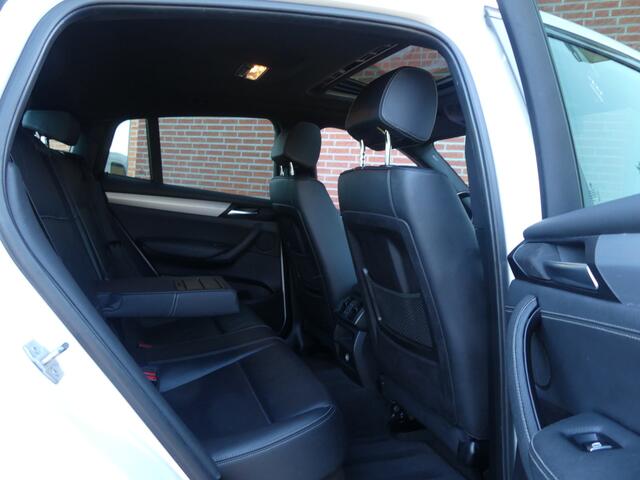 BMW X4 xDrive20i M-Sport