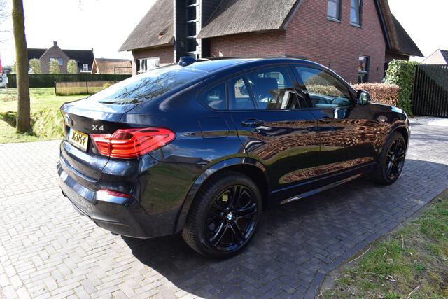 BMW X4 xDrive28i M-LINE High Executive DIK!