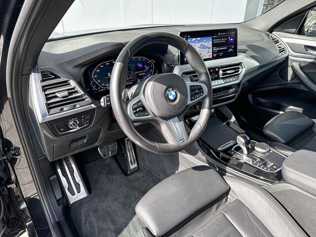 BMW X4 xDrive20i High Executive M-Sport Glazen Schuifdak / Getinte Ramen Achter / Binnen & Buitenspiegel Automatisch Dimmend / Stoelverwarming / Laser Light / Hifi