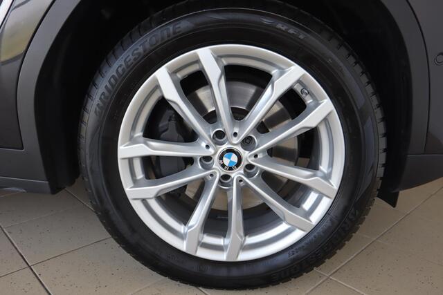 BMW X4 xDrive30i Comfort Access | Elektrische Trekhaak | Driving Assistant