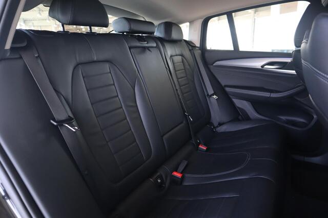 BMW X4 xDrive30i Comfort Access | Elektrische Trekhaak | Driving Assistant