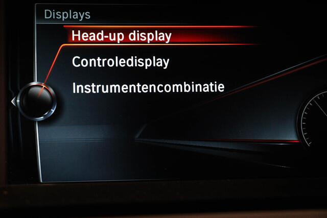 BMW X4 M40i High Executive | COMFORT ACCES / DRIVING ASSISTANT PLUS- PACK | LED | HEAD UP | APPLE | 20"