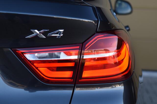 BMW X4 xDrive20i High Executive xLine Edition * M-Stuurwiel * Head-up * Rondom Camera * Keyless *