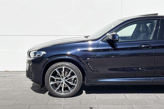 BMW X4 xDrive20i M-Sport | Trekhaak | Panoramadak | Harman/Kardon |