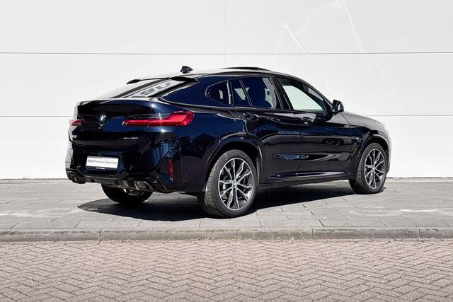 BMW X4 xDrive20i M-Sport | Trekhaak | Panoramadak | Harman/Kardon |