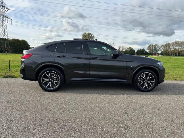 BMW X4 xDrive20i Bns Ed.+ LEDER | PANORAMADAK | NAP !