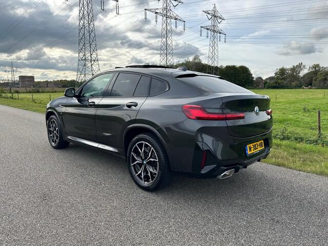 BMW X4 xDrive20i Bns Ed.+ LEDER | PANORAMADAK | NAP !