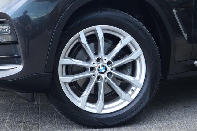 BMW X4 xDrive20i High Executive / Camera / Cruise control / Stoelverwarming
