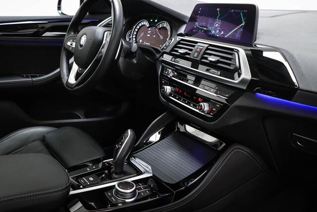 BMW X4 xDrive20i X-Line High Executive | PANORAMADAK | HEAD UP | STUURVERWARMING | TREKHAAK | 19"