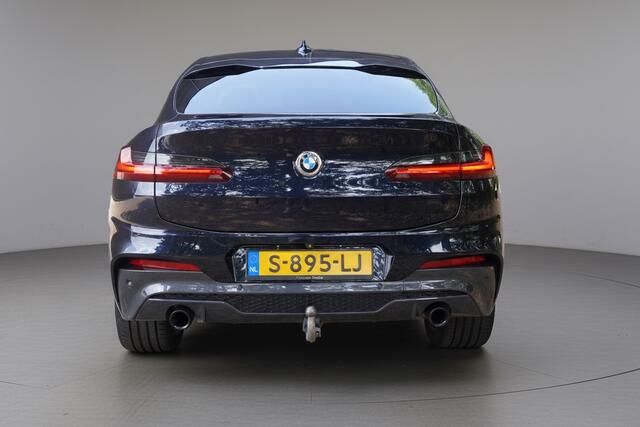 BMW X4 xDrive30d High Executive M-Sport / BTW / Panoramadak / Co Pilot / Trekhaak / Harman Kardon / Stoelventilatie / Stuurverwarming / Dealer Service /