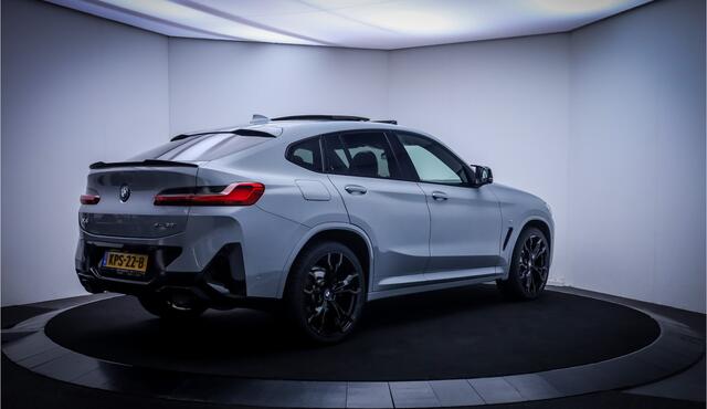 BMW X4 30iA M-SPORT High Executive SCHUIFDAK | MEMORY | HARMAN KARDON | CAMERA | ACC | CARPLAY | STOELVERW | LMV 21''