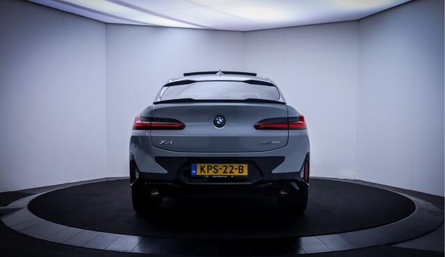 BMW X4 30iA M-SPORT High Executive SCHUIFDAK | MEMORY | HARMAN KARDON | CAMERA | ACC | CARPLAY | STOELVERW | LMV 21''