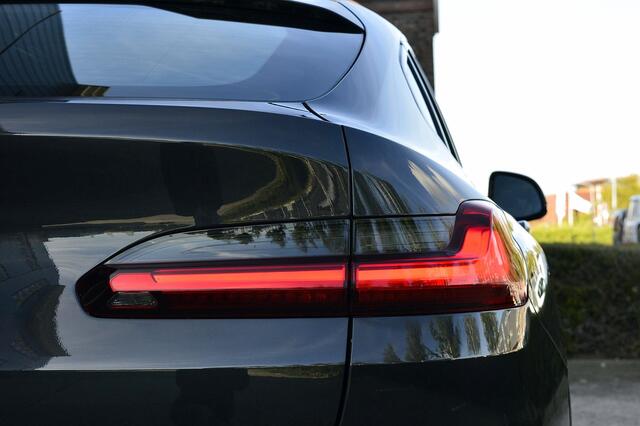 BMW X4 xDrive20i M Sport Rijklaarprijs-Garantie Panorama dak Trekhaak Leder Camera Apple/Android Airco