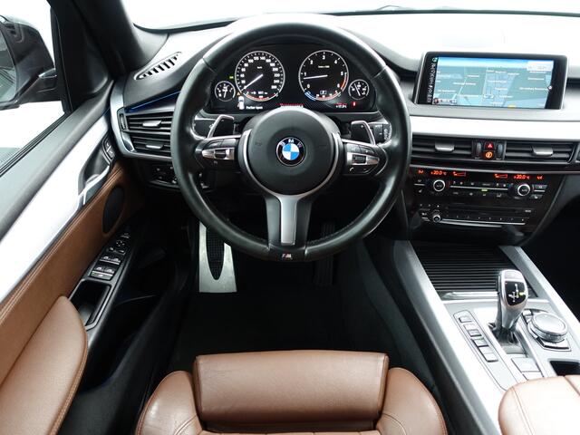 BMW X5 xDrive40d M Performance Aut- 360 Camera, Xenon Led, Sfeerverlichting, Memory, Head Up, Virtual Cockpit