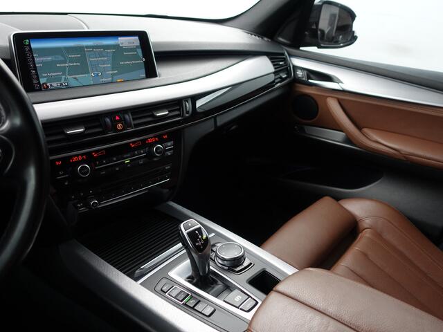 BMW X5 xDrive40d M Performance Aut- 360 Camera, Xenon Led, Sfeerverlichting, Memory, Head Up, Virtual Cockpit